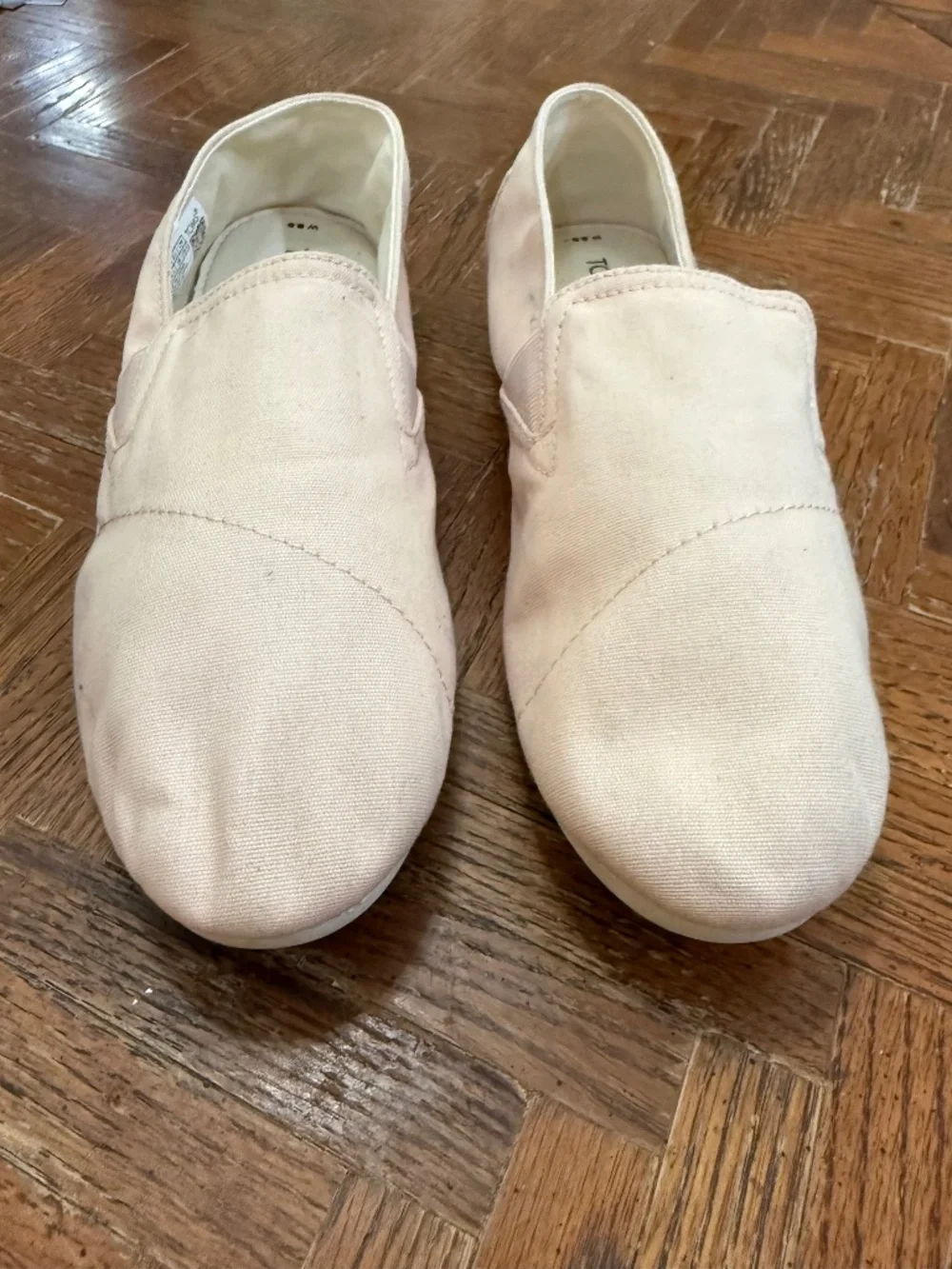 Tom’s Women’s 8.5